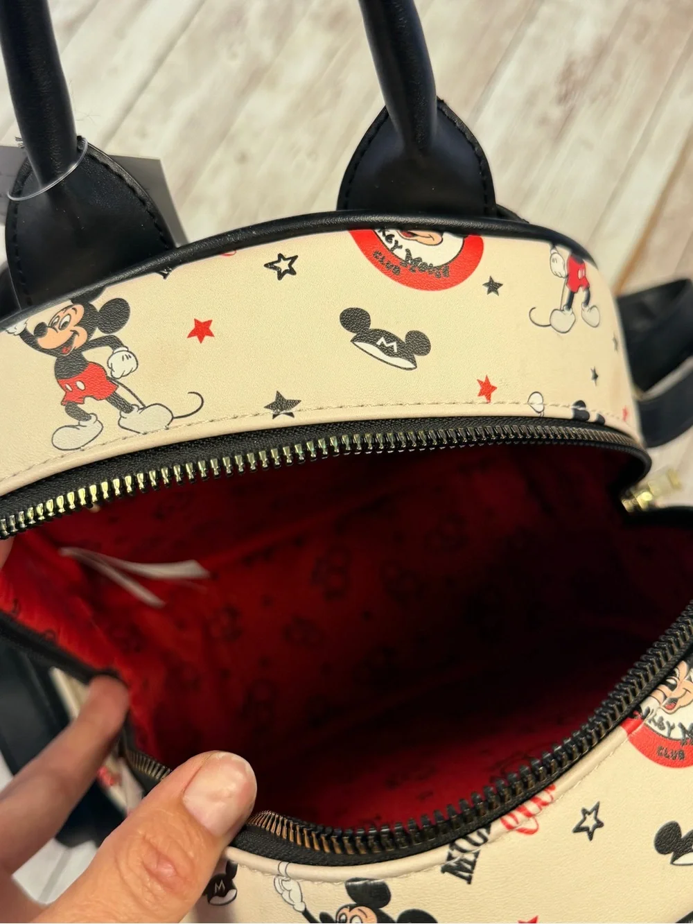 New Loungefly Mickey Mouse Club Mini Backpack - Cream & Red - Picture 5 of 11